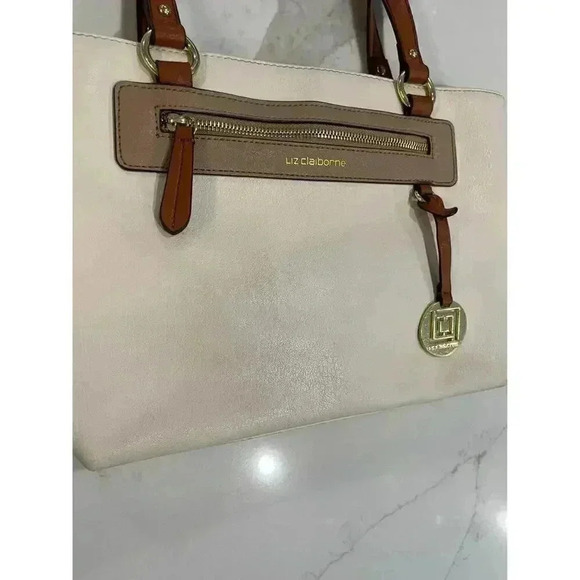 Liz Claiborne Shoulder Bag - Hang Bag - Purse - Beige and Brown - Picture 2 of 9